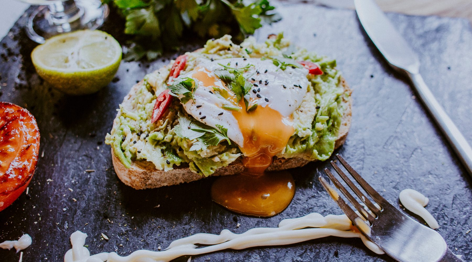 Poached Eggs – Queen Green