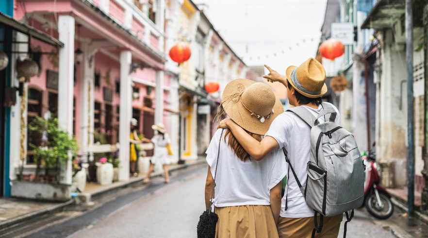 5 Reasons to Travel Together